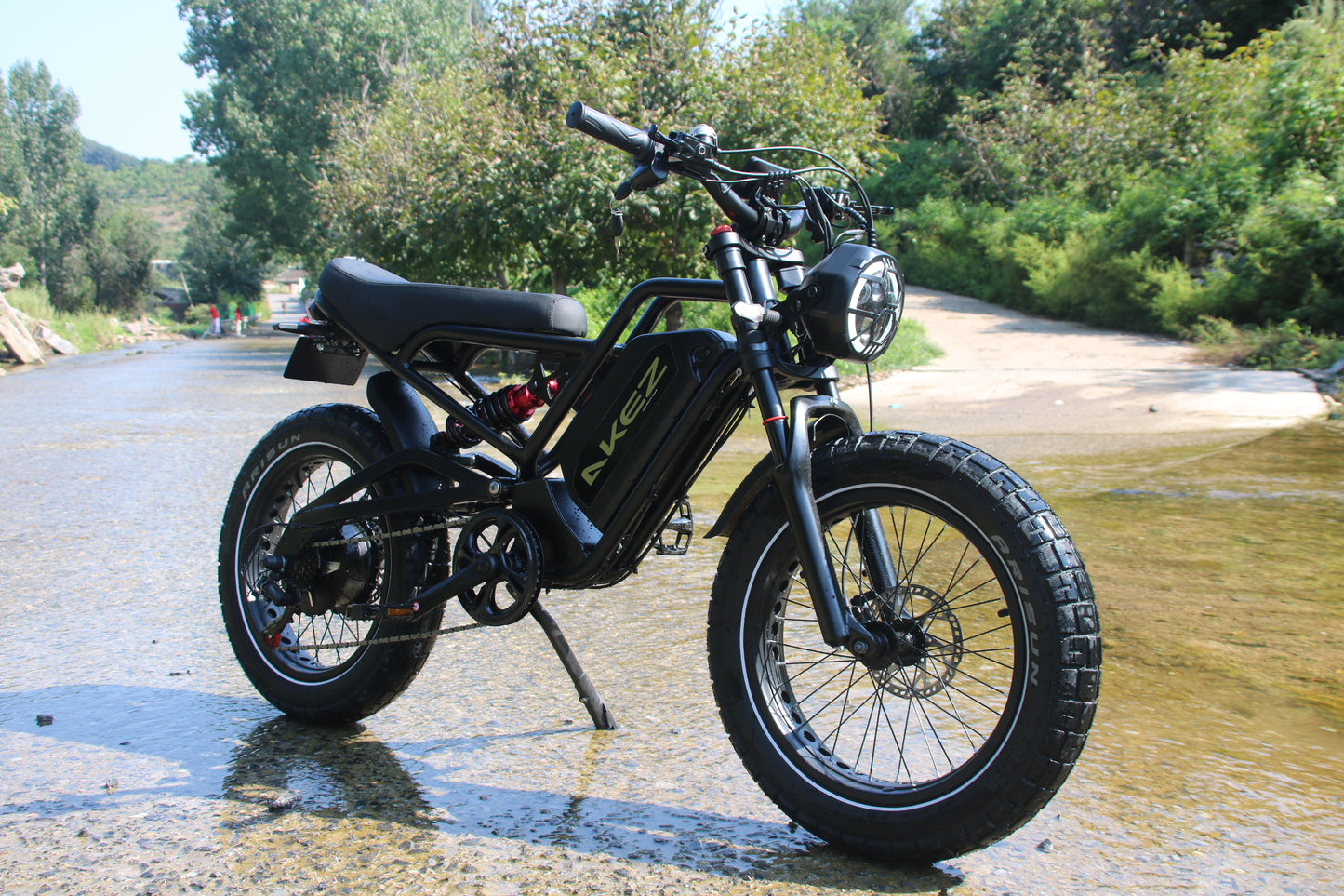 AKEZ Jaguar E-Bike