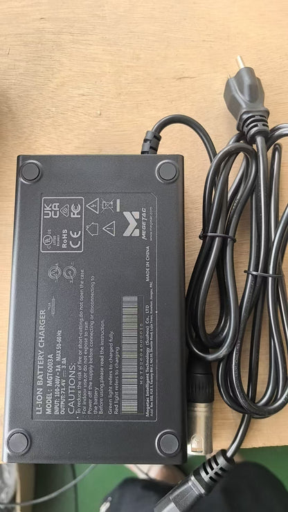 AKEZ EBIKE 48V Charger